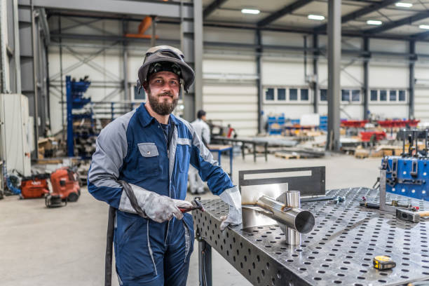 La Crescenta Montrose, CA Welder & Metal Fabrication Company